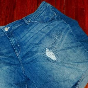 Jessica Simpson Size 22 Shorts